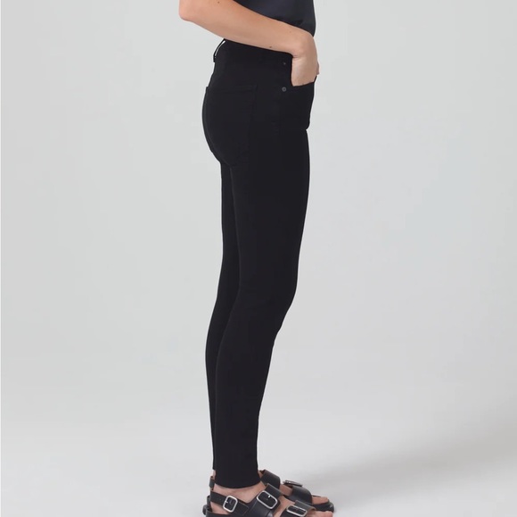 Citizens of Humanity Chrissy High Rise Skinny
In Plush Black - Picture 3 of 6